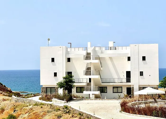 Dejablue Phase 2, Block T2, Unit 3 Апартаменты Kalogrea