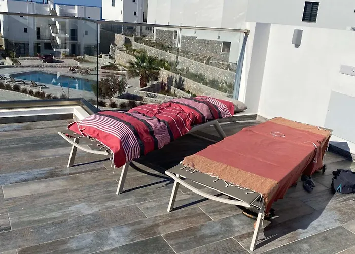 Dejablue Phase 2, Block T2, Unit 3 Апартаменты Kalogrea